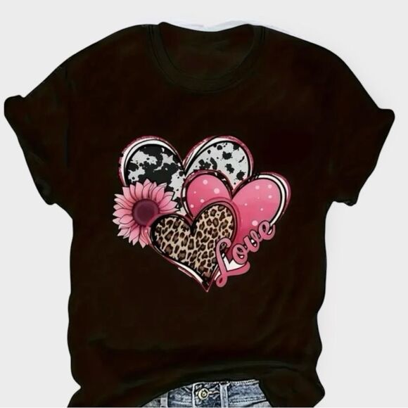 Pink hearts, leopard prints, flower & LOVE! Crew neck graphic black tee shirt - Picture 1 of 13